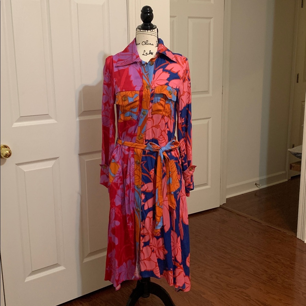 FARM Rio Floral Colorblock Maxi Dress - Picture 2 of 6